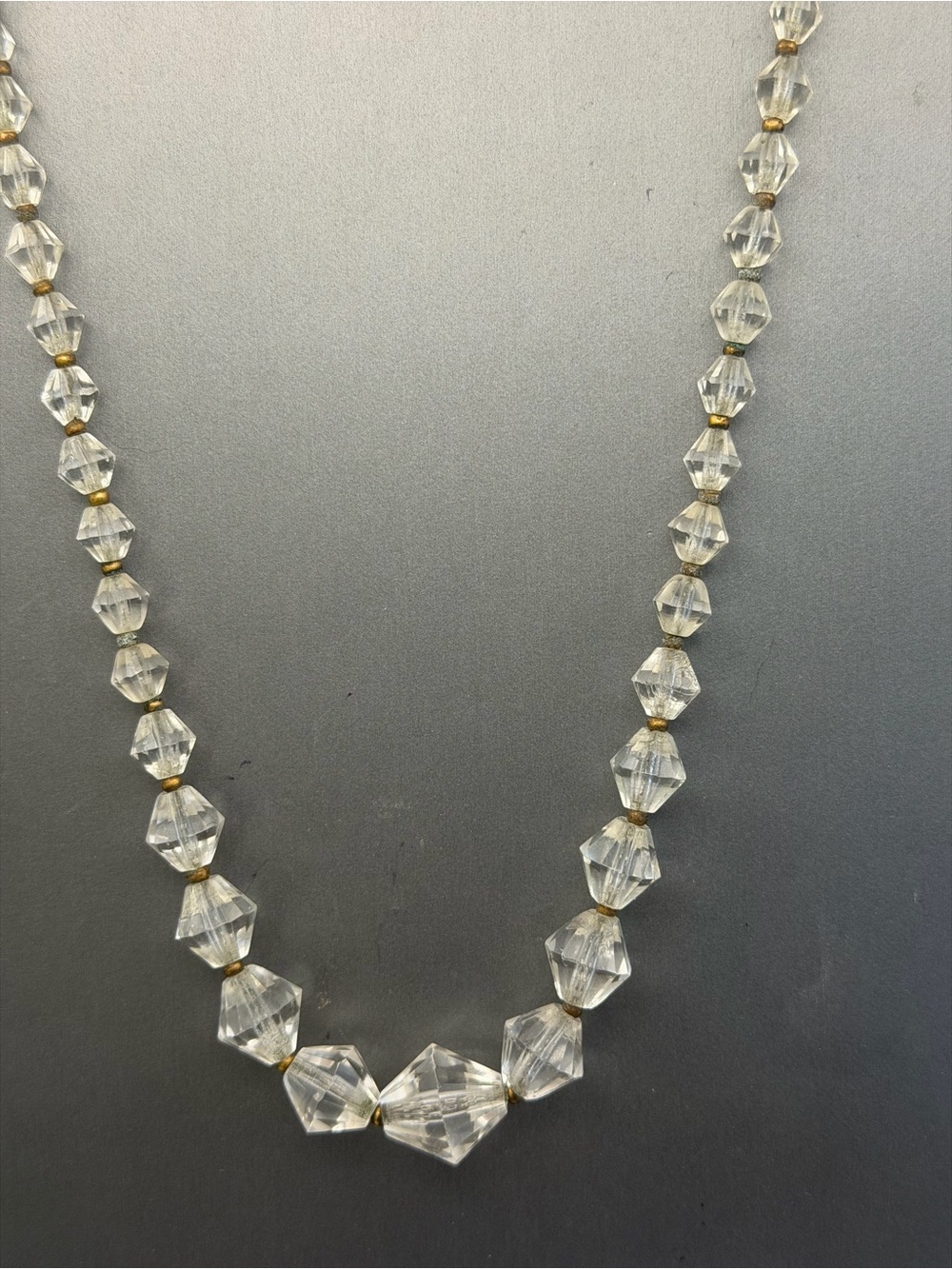Faceted Clear Glass Graduated Beads Antique Gold Spacers Necklace Vintage 17” - Picture 3 of 5